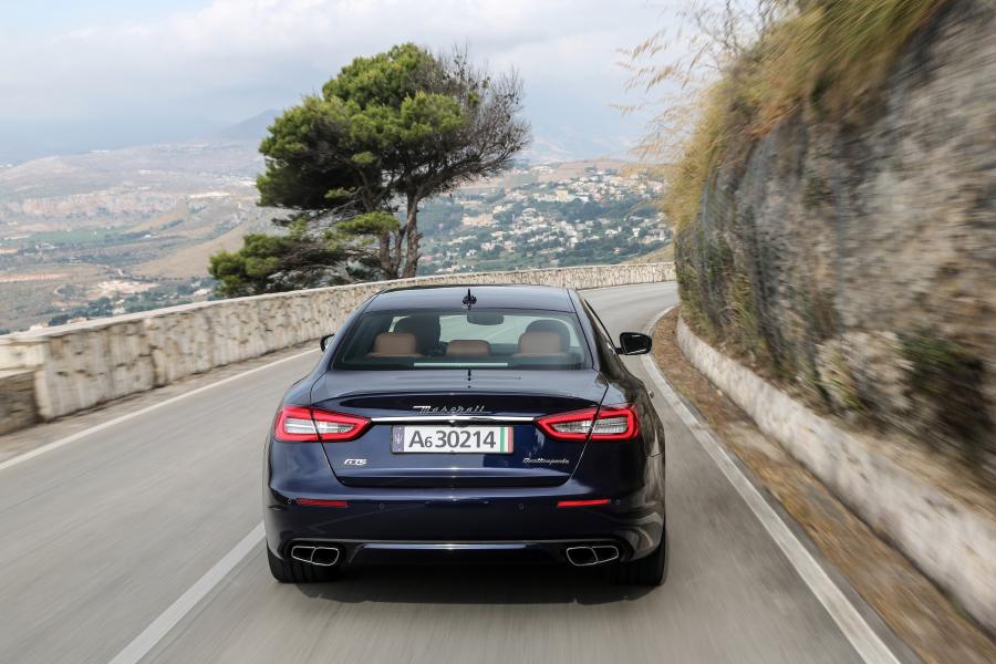  Maserati Quattroporte GTS GranLusso 2016 года  (фото 7 из 44)